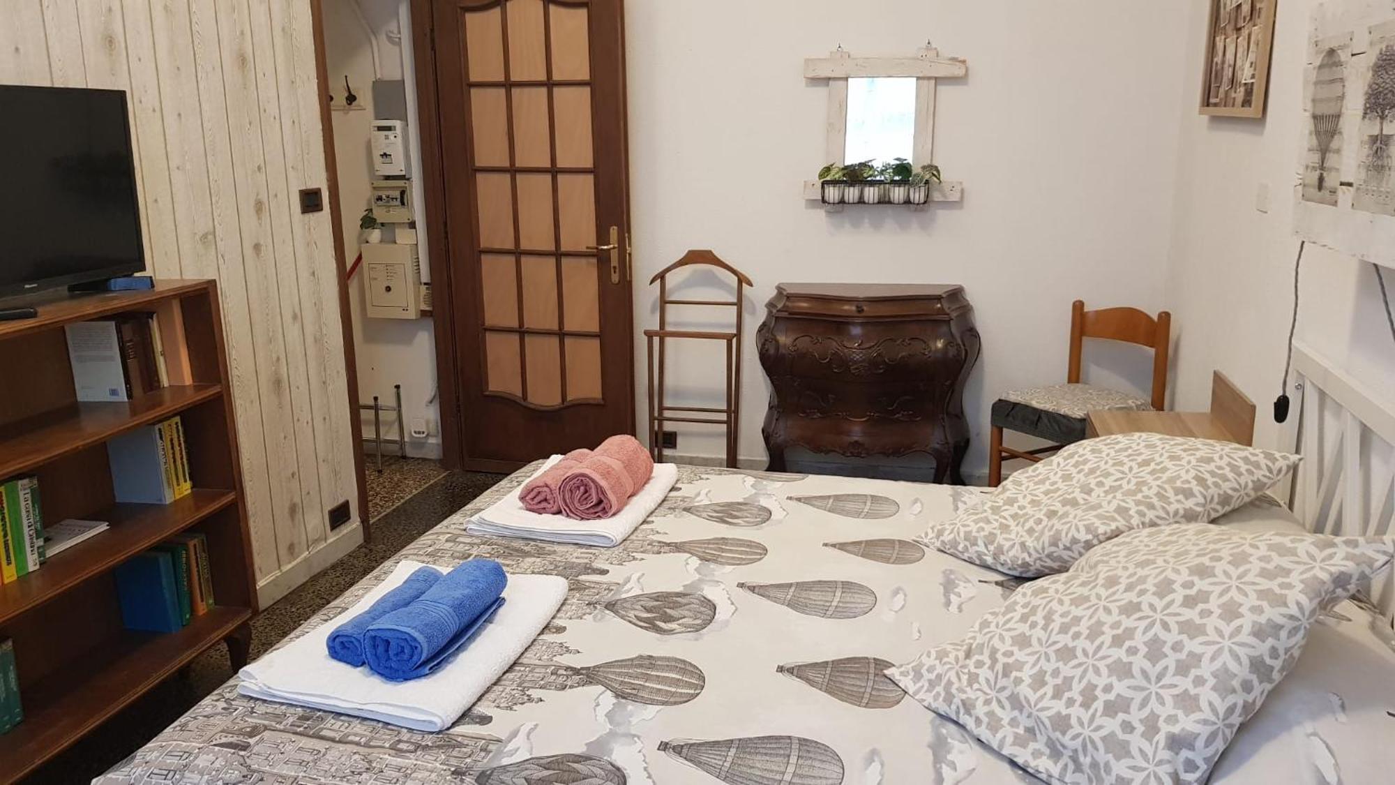 La Casa Di Bonnie & Clyde Apartment เจนัว ภายนอก รูปภาพ