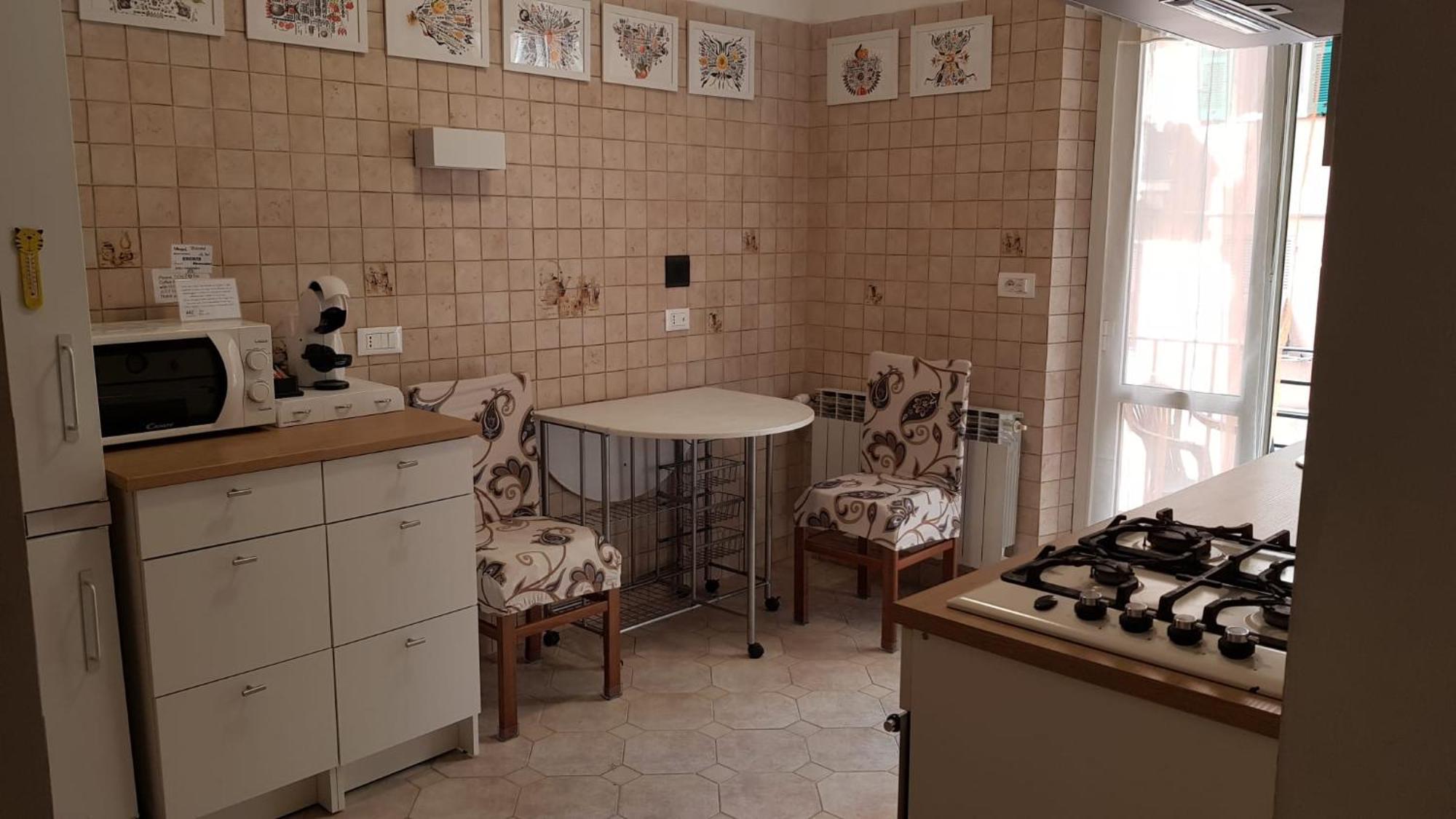 La Casa Di Bonnie & Clyde Apartment เจนัว ภายนอก รูปภาพ