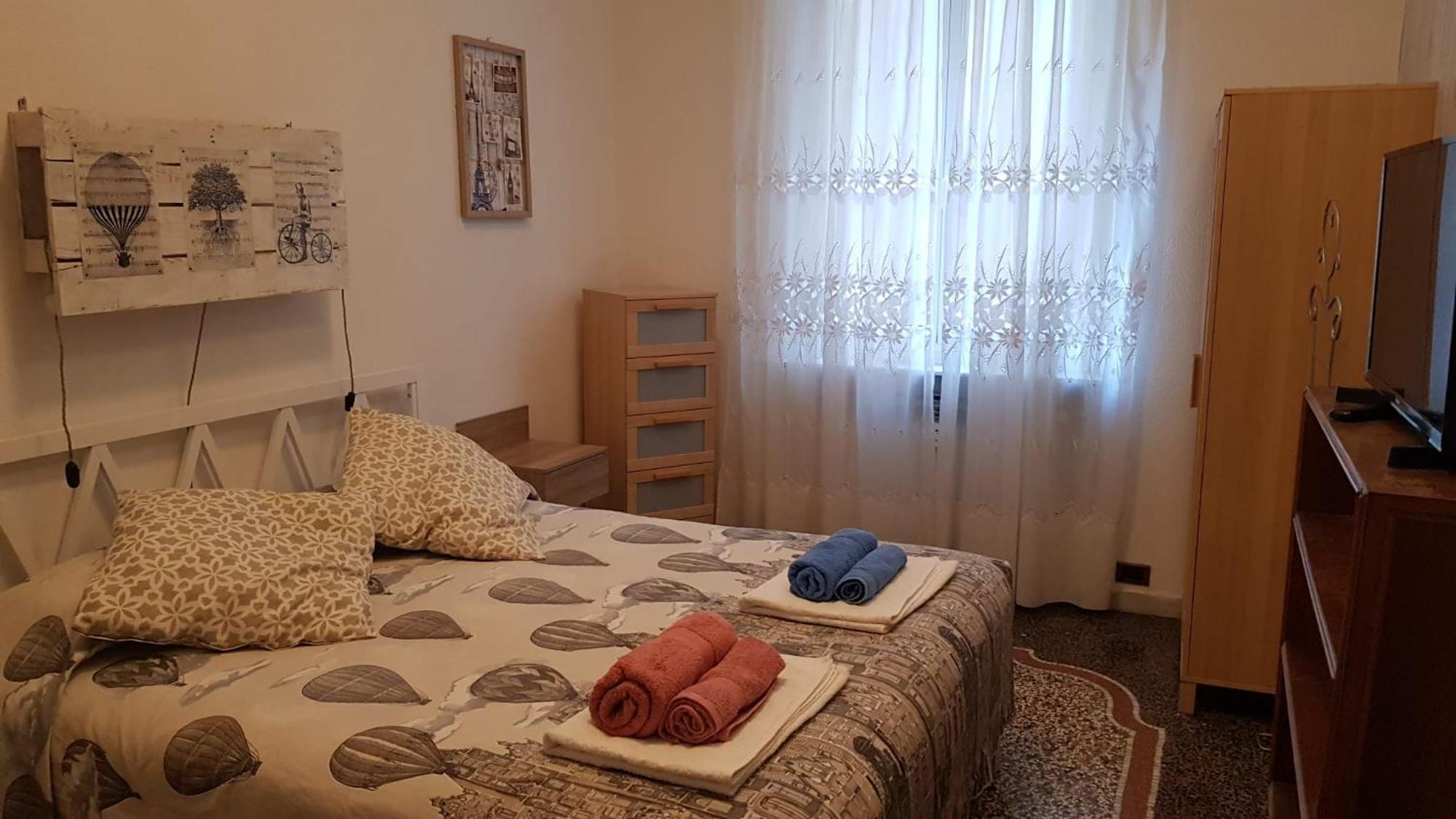 La Casa Di Bonnie & Clyde Apartment เจนัว ภายนอก รูปภาพ